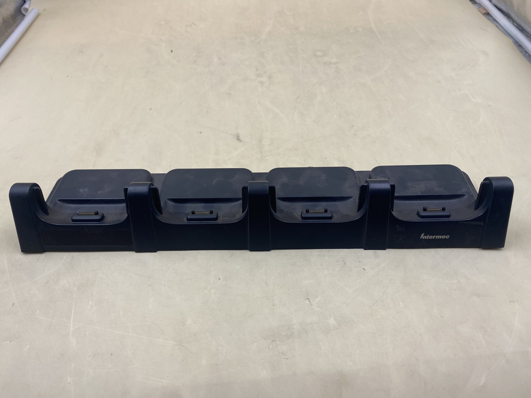 INTERMEC AD12 871-026-002 FOUR BAY MULTI-DOCK CHARGER FOR SCANNER CN3 W/ADAPTER INTERMEC AD12 871-026-002 FOUR BAY MULTI-DOCK CHARGER FOR SCANNER CN3 W/ADAPTER