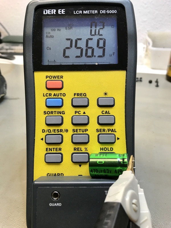 4026D258-B16C-4F69-8703-884C815DC1AD