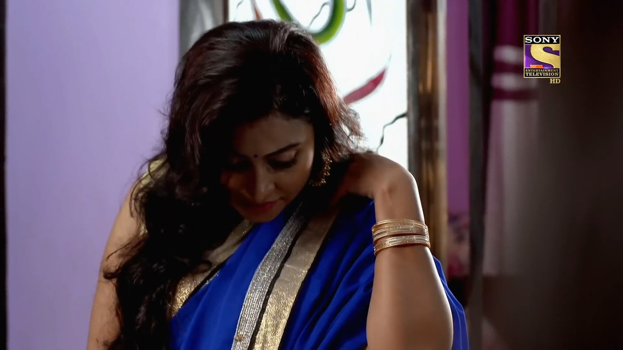 Aleeza Khan Sexy Navel And Seducing Scenes In Saree Mp4 Snapshot 00 08 340  Postimagessexiezpix Web Porn