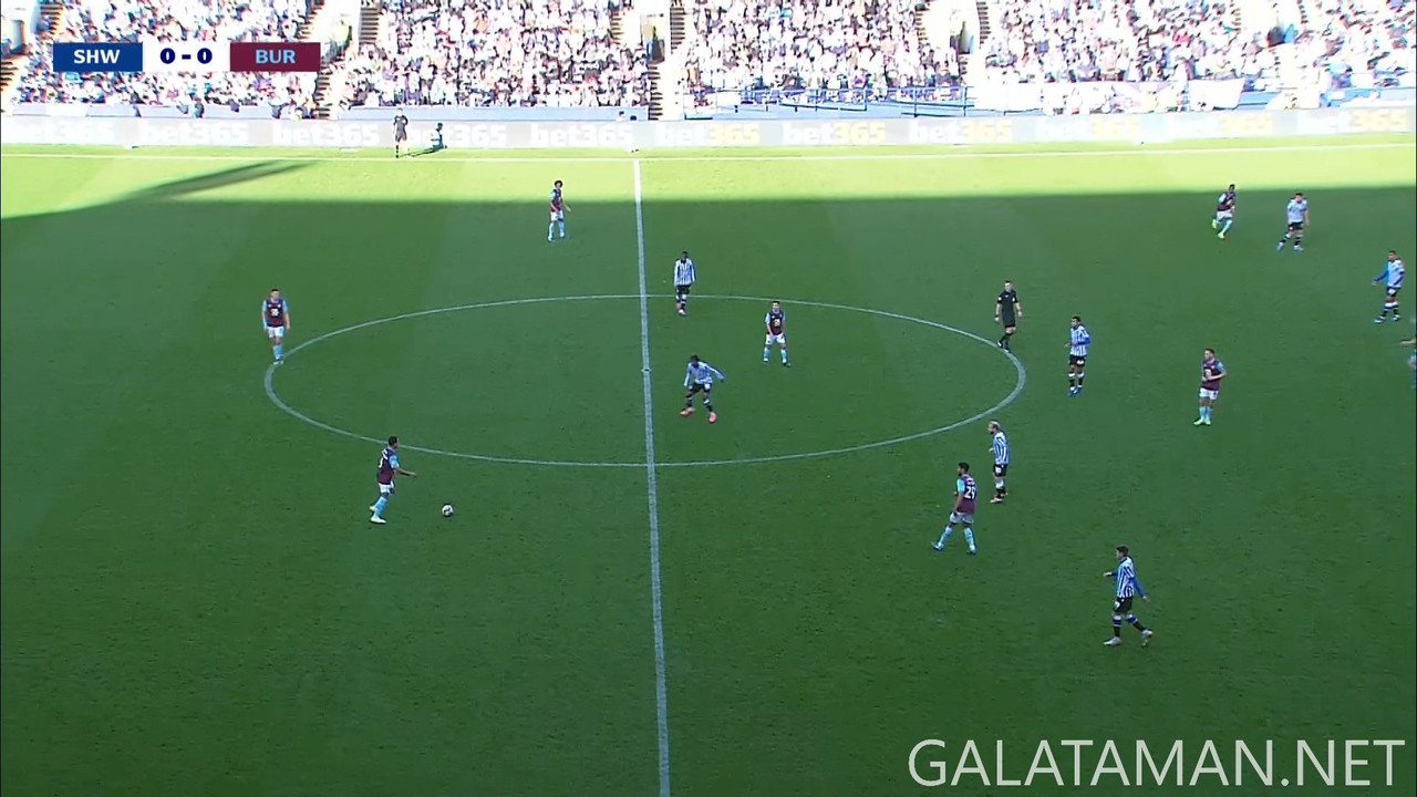 [Image: 10-19-21-55-00-ITV4-HD-English-Football-...27-760.jpg]