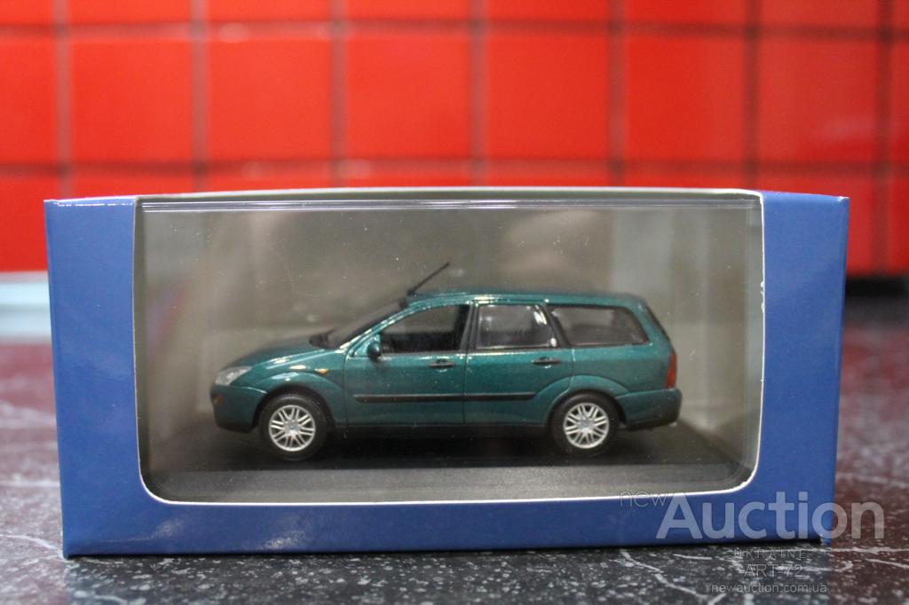 ford_focus_turnier_mk_1_1999_minichamps_1_43 (1)