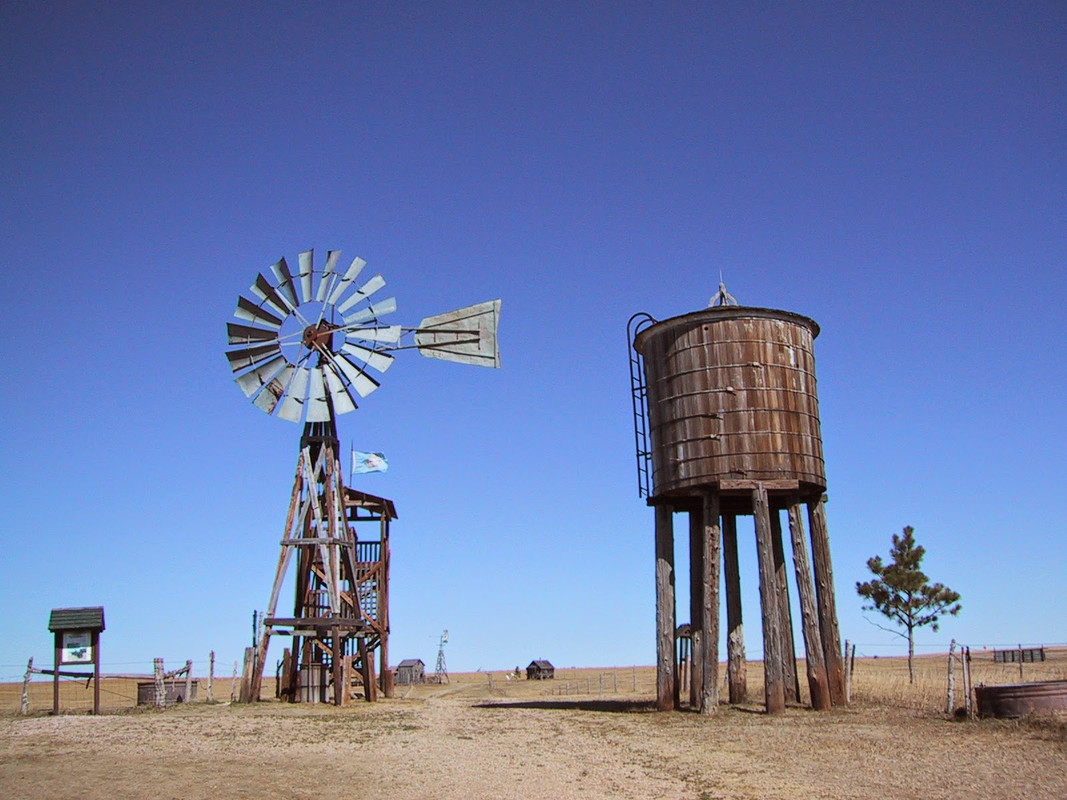 Old_Windmill