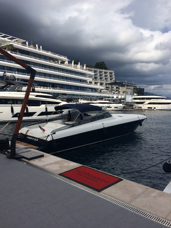 CDE23F44-AC56-4C75-B253-FFA02AC67325