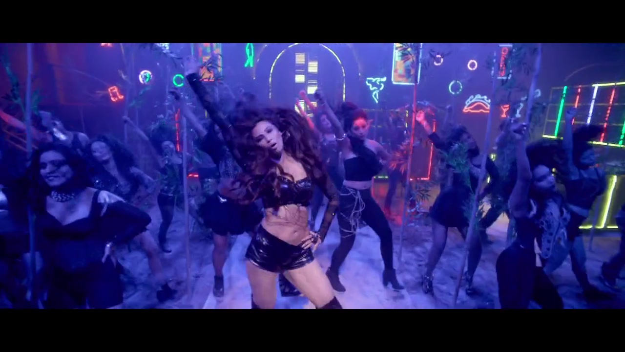 [Image: Daisy-Shah-Hate-Story-3-119.jpg]
