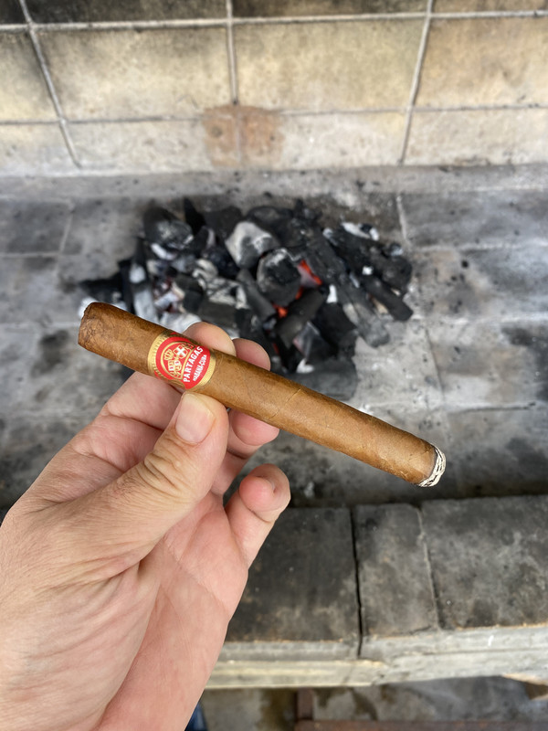 5CA4758F-89EA-4619-864C-B467EC6B1986