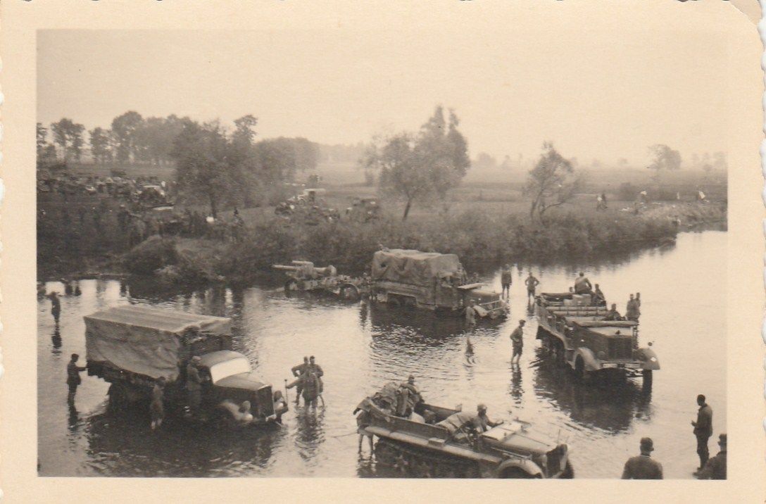 Polenfeldzug,SPW, LKW, Autos,Übersetzen,Wehrmach