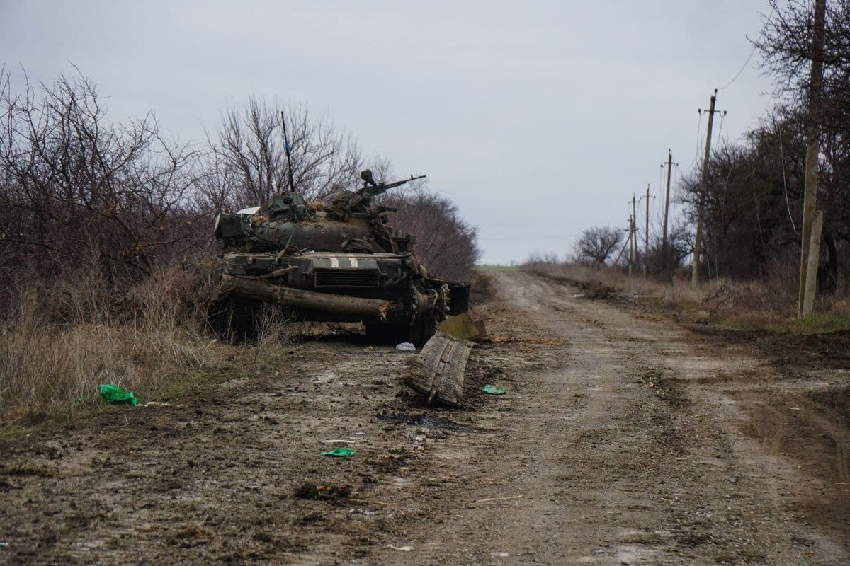 Megsemm-ukri-T-80-BV-Gnutovo-36-tgy-dd-id30102-01.jpg