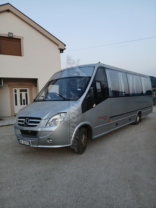 NK BV659 001
