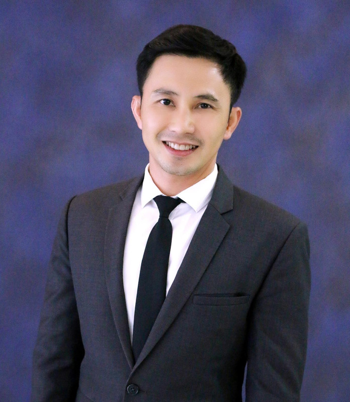 รศ.ดร.กฤตภัทร ถาปาลบุตร  คณบดีคณะสถาปัตยกรร