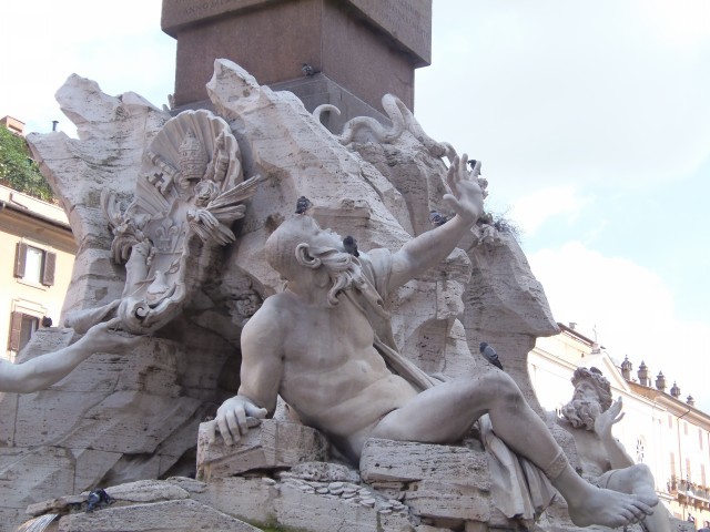 P8310136