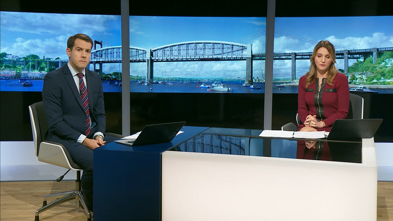 10.04 - 18.00.00 - ITV News London. The latest news in London and the....ts_snapshot_18.53.423