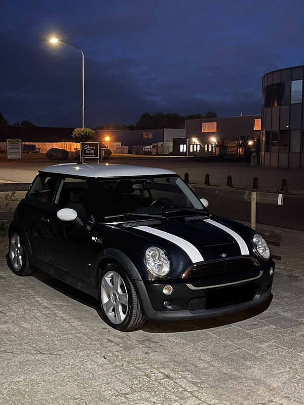 F94D299C-3091-43AE-9E06-7FEEFAED3A7A