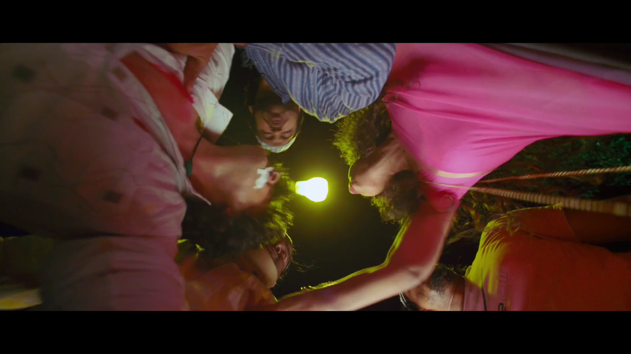 vlcsnap-2024-03-07-19h44m32s774