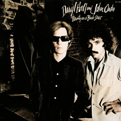 Daryl Hall & John Oates - Beauty On A Back Street (1977) [2018, Reissue, Hi-Res] [Official Digital Release]