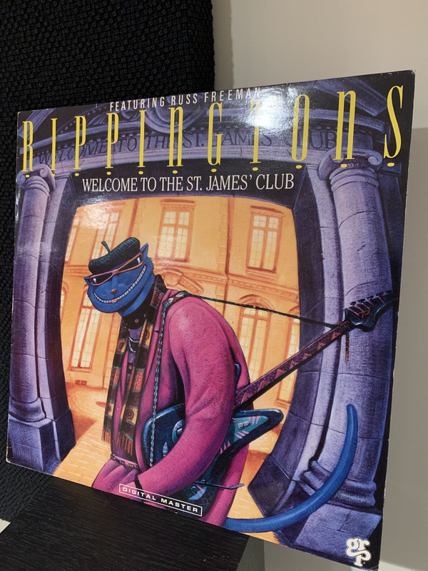 C5EFCBAF-B1EC-4437-9C3E-FD2E4A7108E7