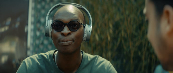 vlcsnap-2023-03-17-19h40m13s368