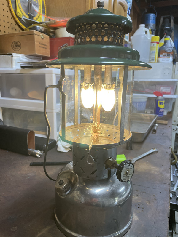 CEC84B93-7684-49E1-8928-A7E19E370FDA