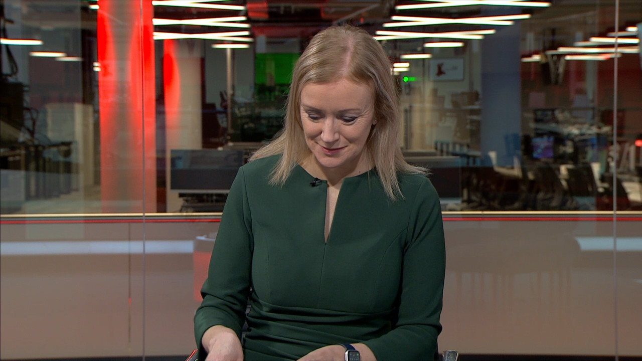 03.03 - 06.00.00 - Breakfast. The BBC's Breakfast programme features ....ts_snapshot_08.33.886