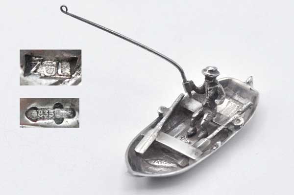 Dutch boat (small)
