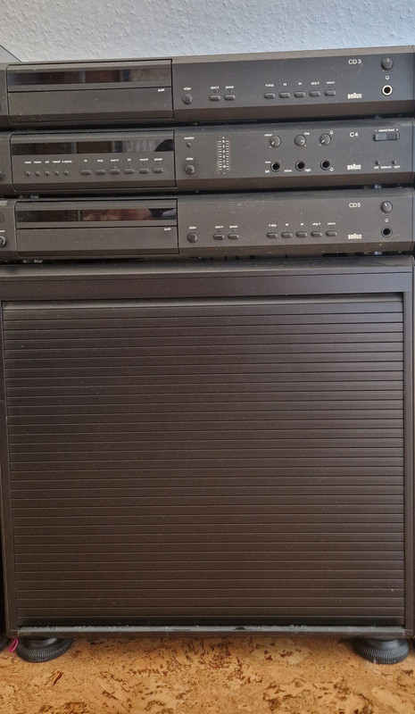 Braun Atelier rechts