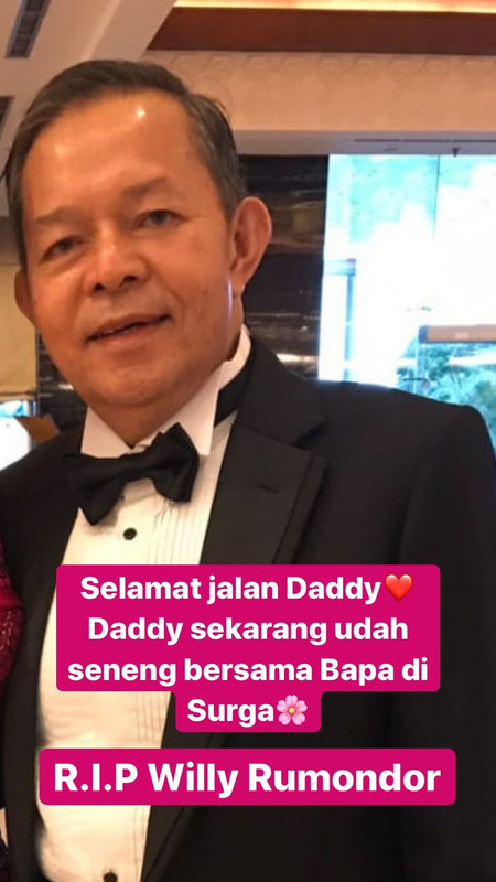 Ayah sambung Angel Karamoy dan Kezia Karamoy meninggal dunia pada Minggu (19/4/2020).