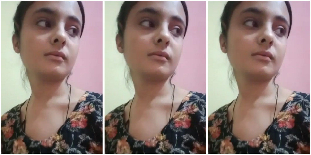 Cute indore girl flashing her boob exclusive viral video