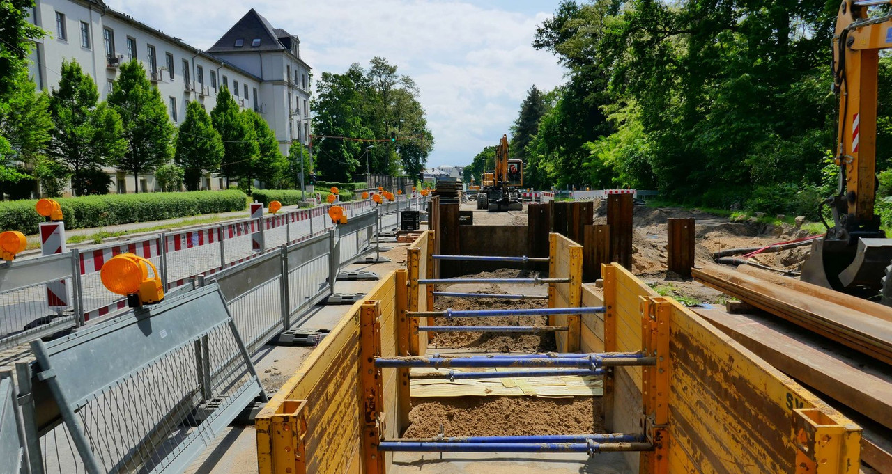 Bild: https://i.postimg.cc/7PVqP84k/P1280136.jpg