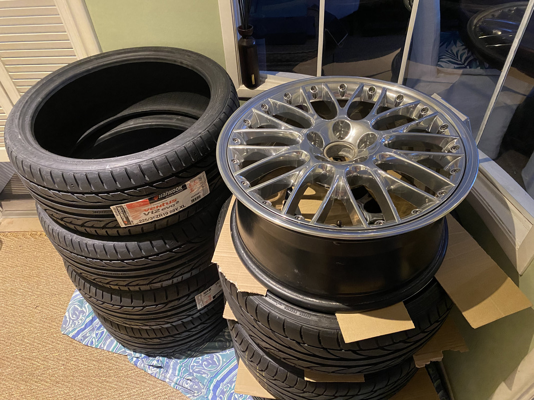 42A1A787-79E7-41EC-B877-71973D9920EF