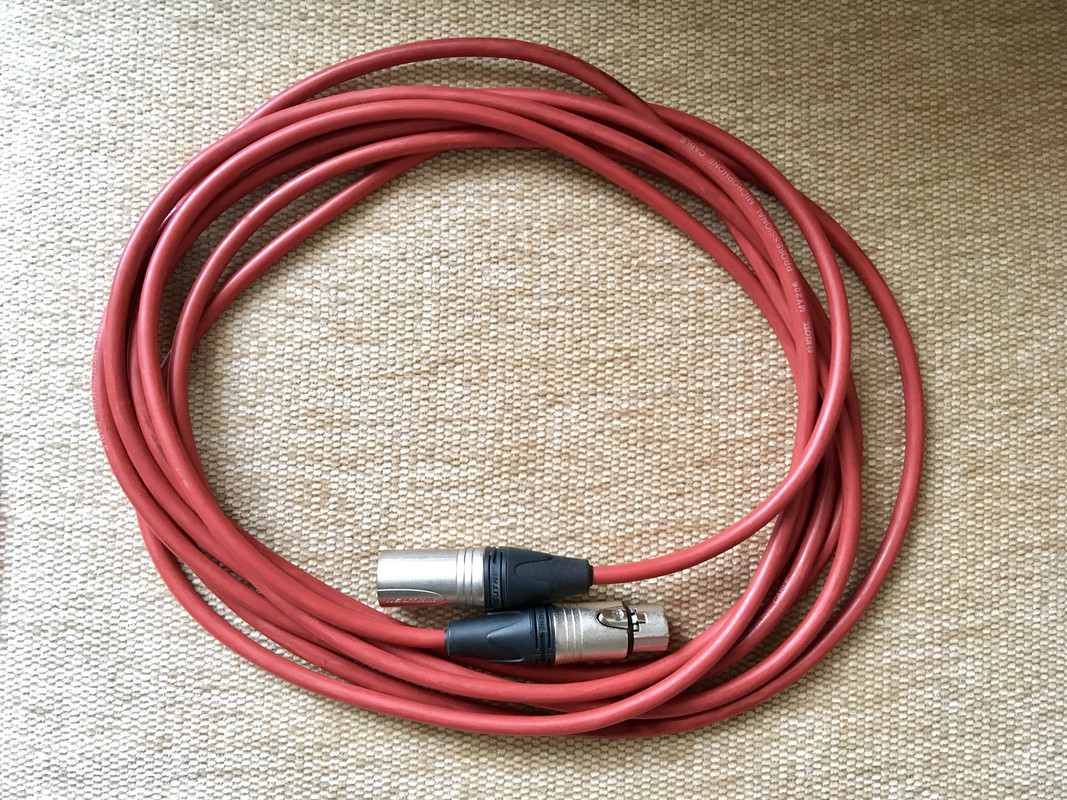 BAB33841-BAF1-425C-B2F3-B527505C9BAE