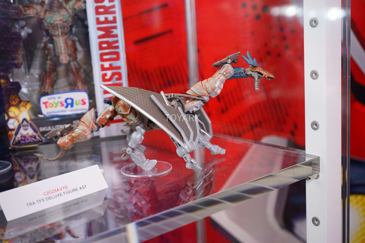 SDCC-2017-Hasbro-Transformers-122