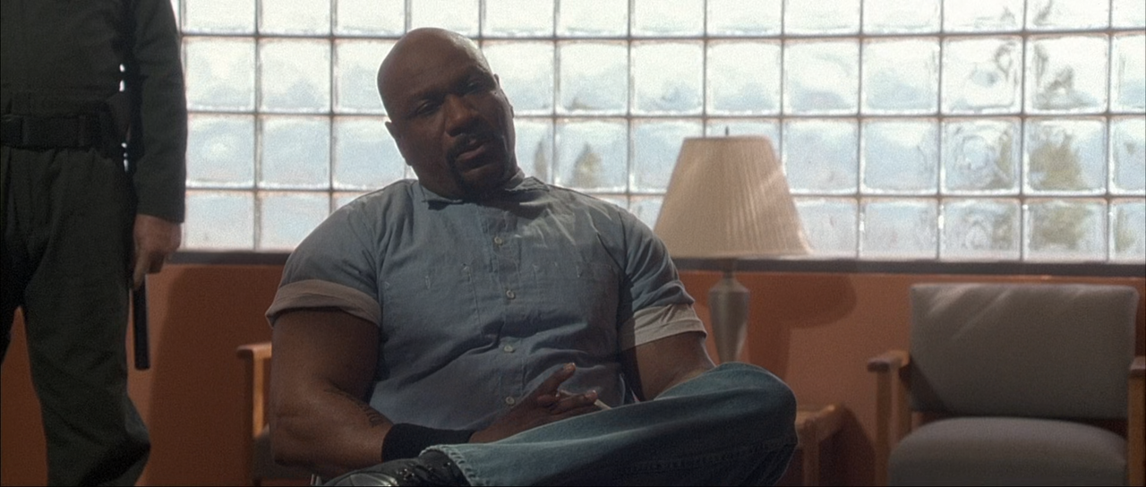 Undisputed (2002) (1080p BluRay x265 SAMPA)-07