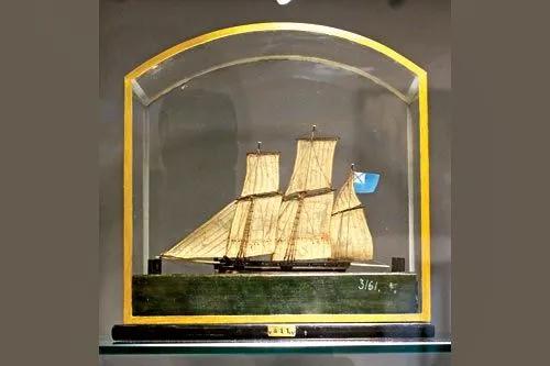 6korablik igrushka s webp