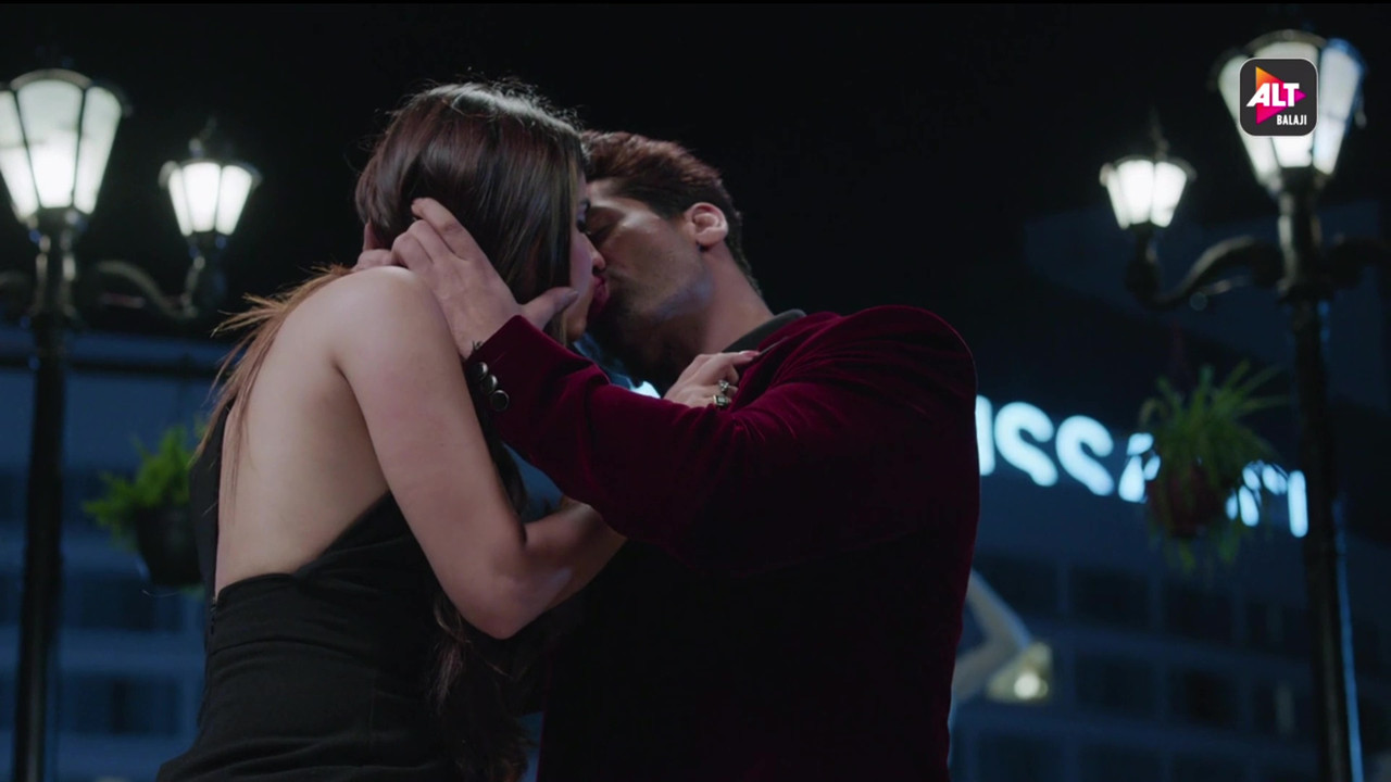 vlcsnap-2021-10-26-12h37m32s574