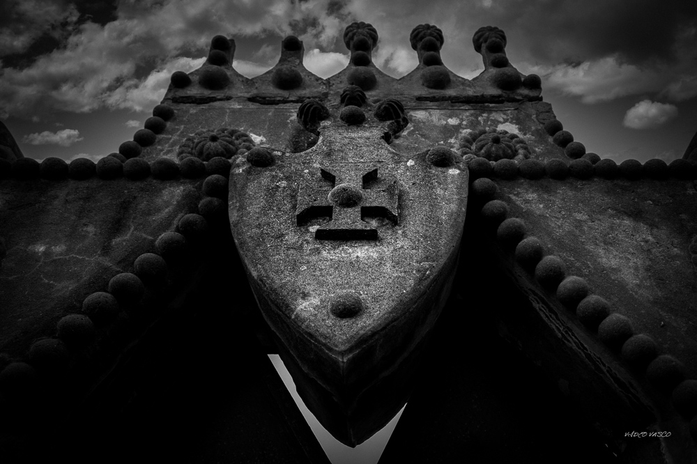Hive-Templar-House-Bn-W-01.jpg