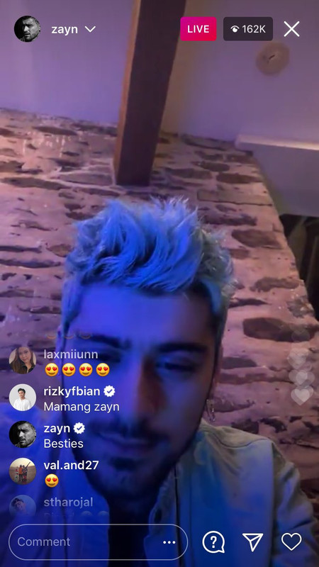 Zayn Malik mendapat julukan mamang dari Rizky Febian saat live Instagram pada Minggu (17/1/2021).
