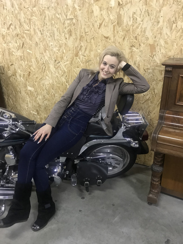 24BB224A-982C-40F0-AC75-25F733748292