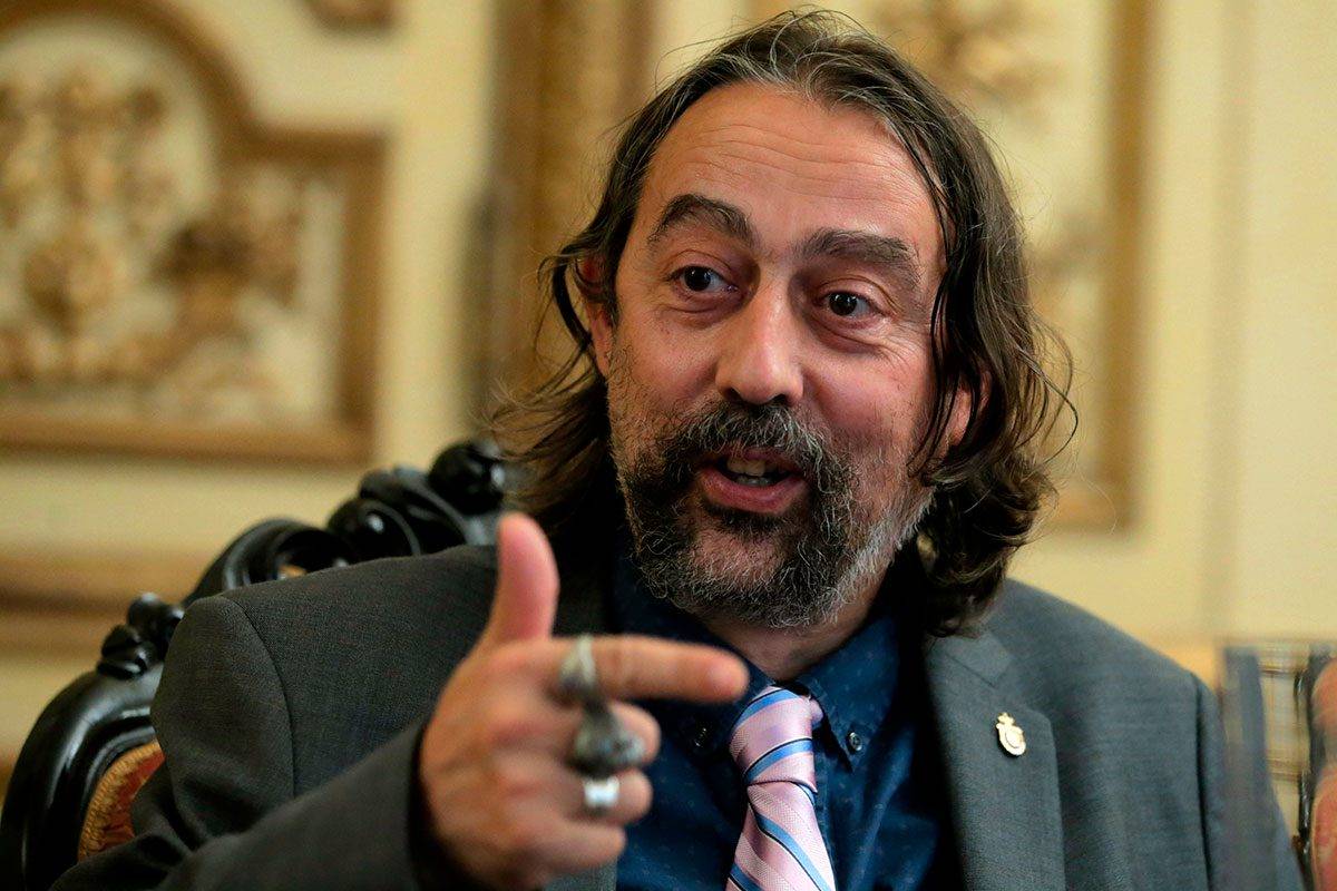 Adolfo García Sastre lanza advertencia sobre el fin de la pandemia