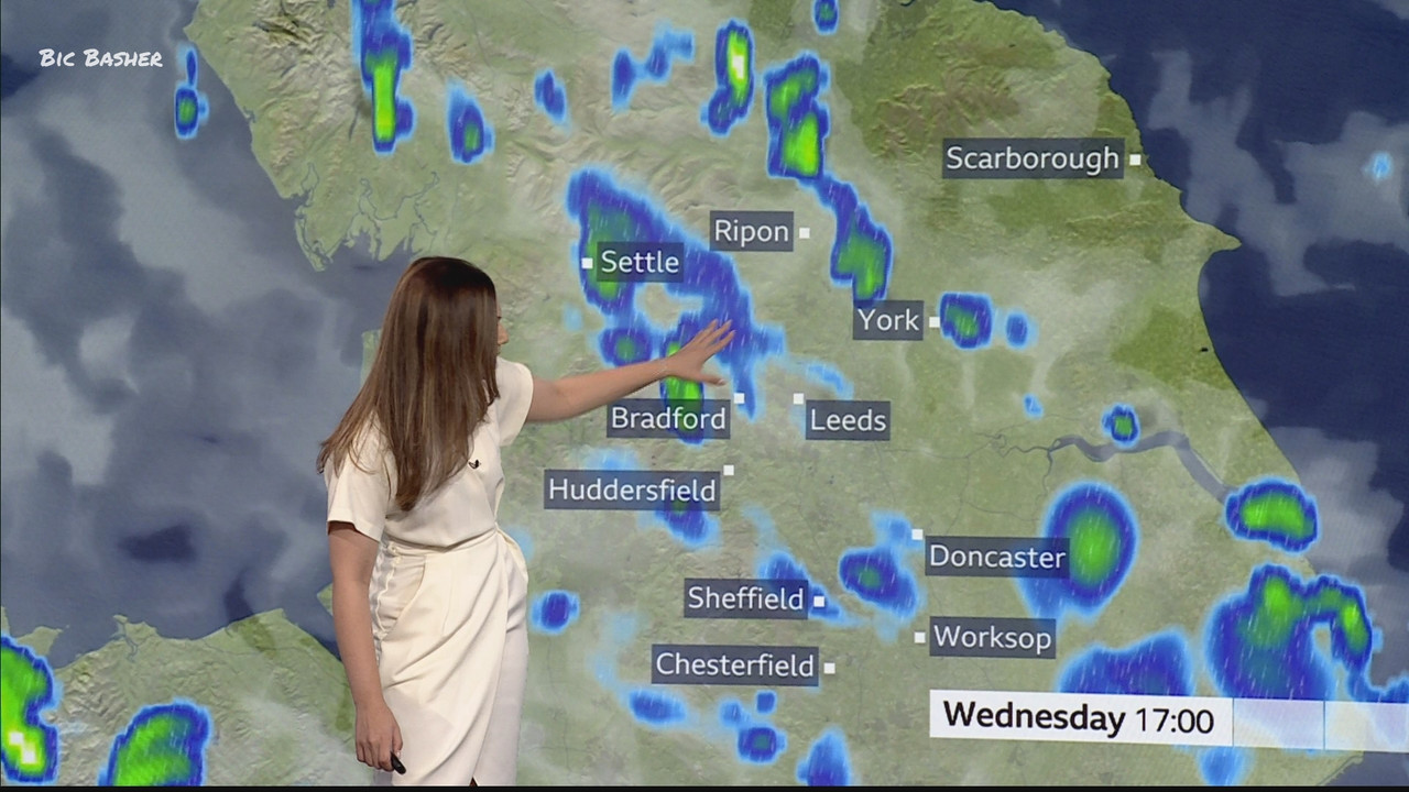 09.09 - 13.35.00 - Look North; Weather. The new film from Rogue One d....ts_snapshot_17.39.749