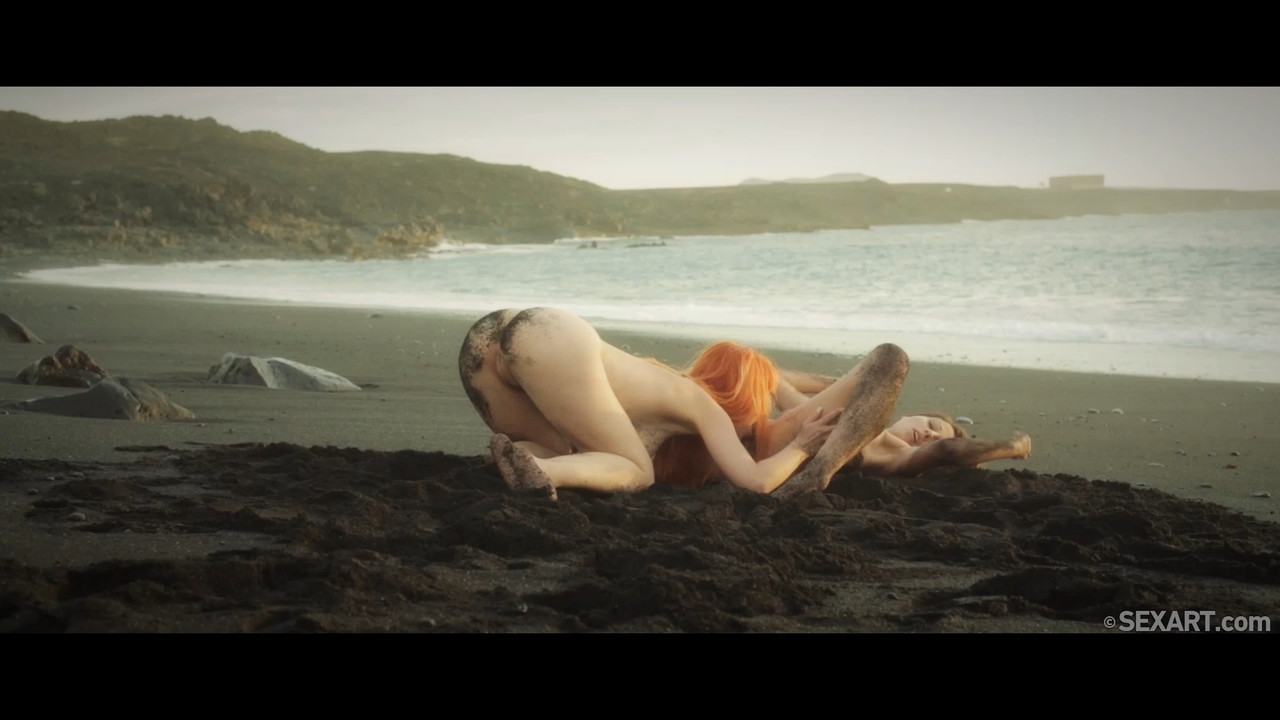 Lorena B - Horizont_$3x4rt - 013114 HD.mp4_snapshot_12.04.960