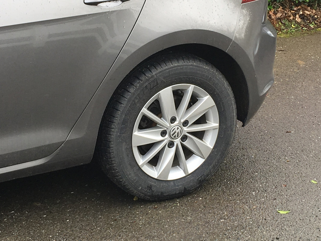 CDB84551-4AF9-4032-A374-FBD9A7999C3E