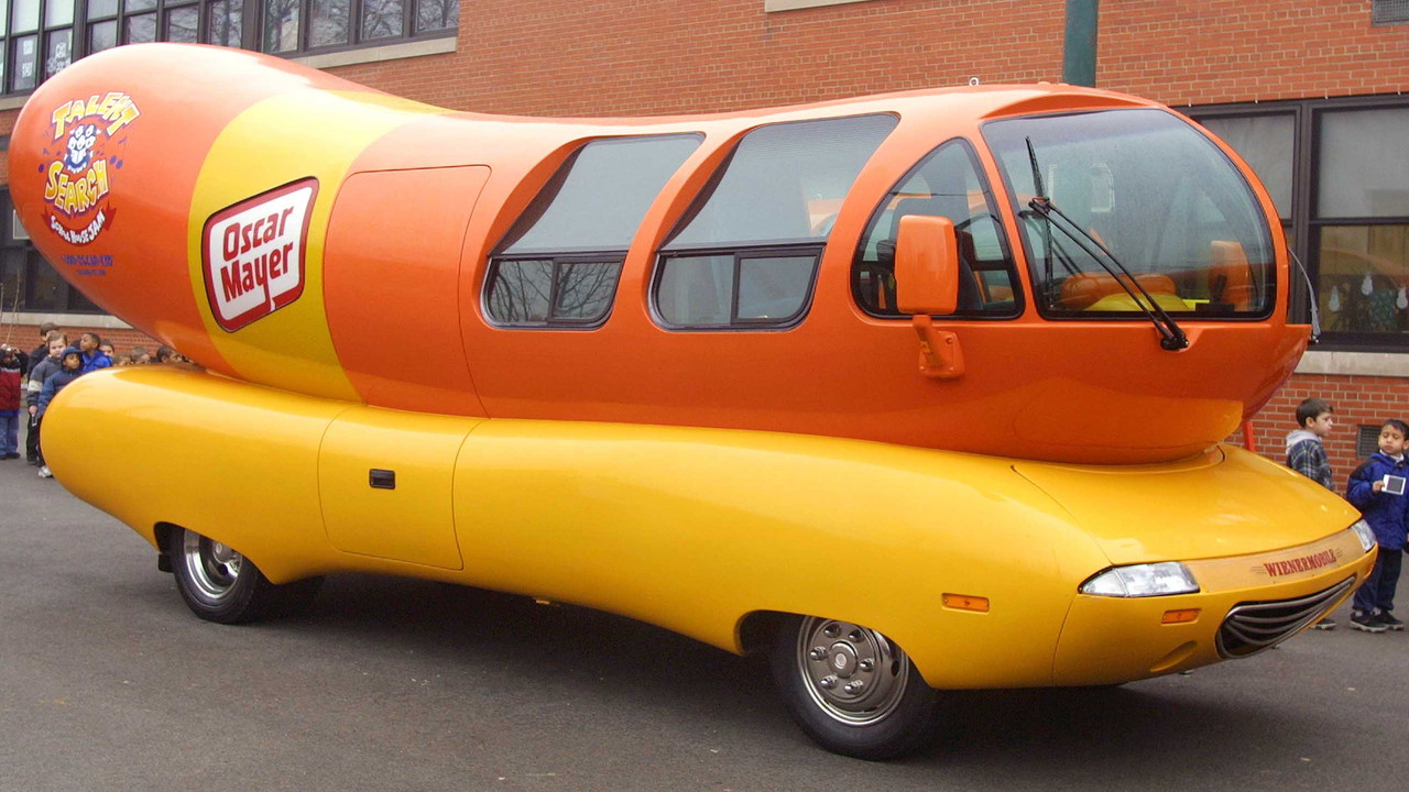 tlmd-wienermobile-auto-1
