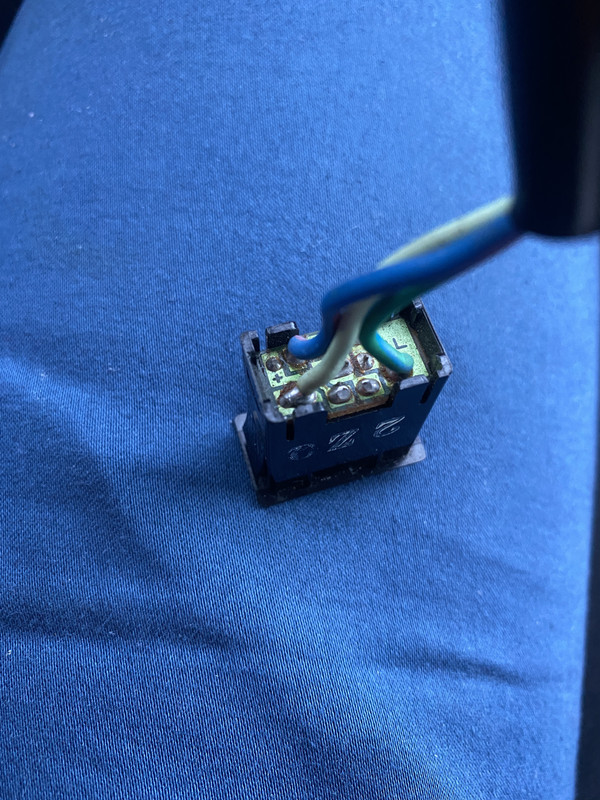 AB64C347-147F-4153-A115-4F7D050C0AC1