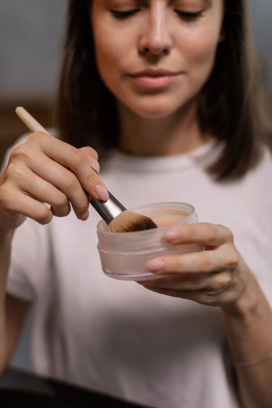 set your face slightly with powder to avid cakey foundation and to avoid foundation to separate and moves around 