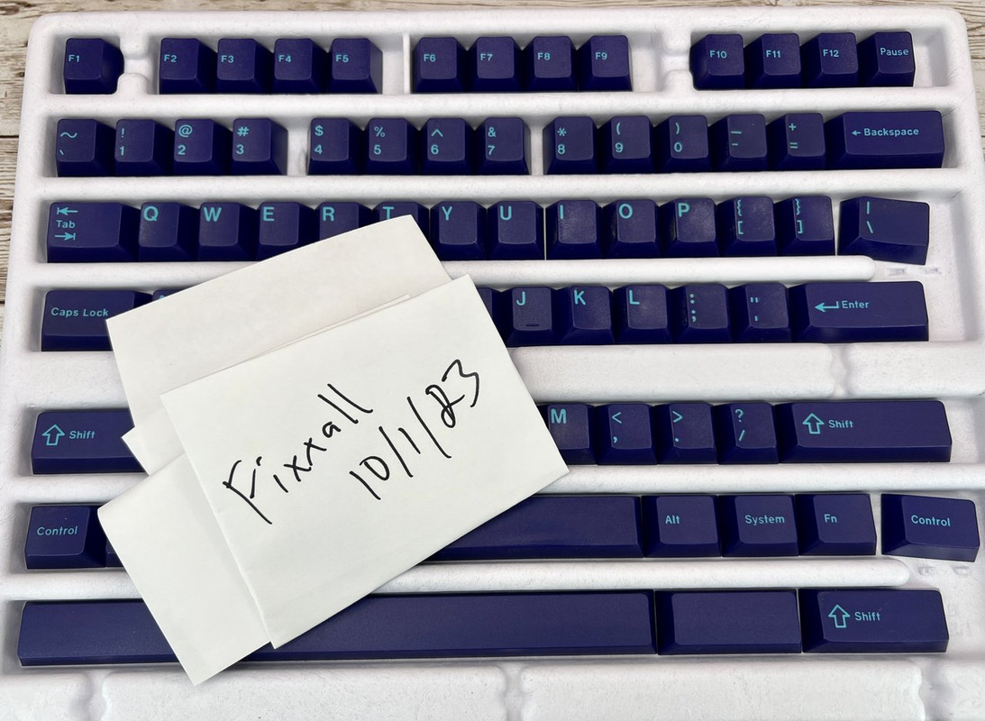 US-WA] [H] GMK Laser Synthwave Keycaps + Turbo Keycaps, and