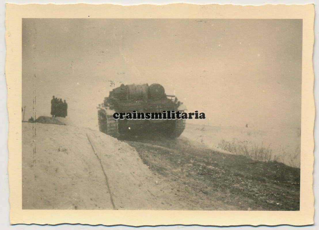 Orig. Foto Bergepanzer Panzer Tank Sturmgeschütz StuG in Russlan