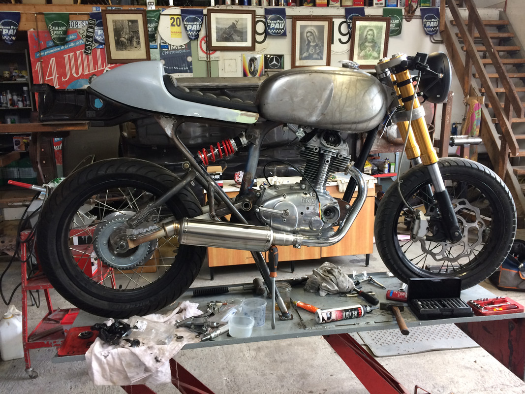 5A9322C8-8448-4912-A56E-60471EE6F088