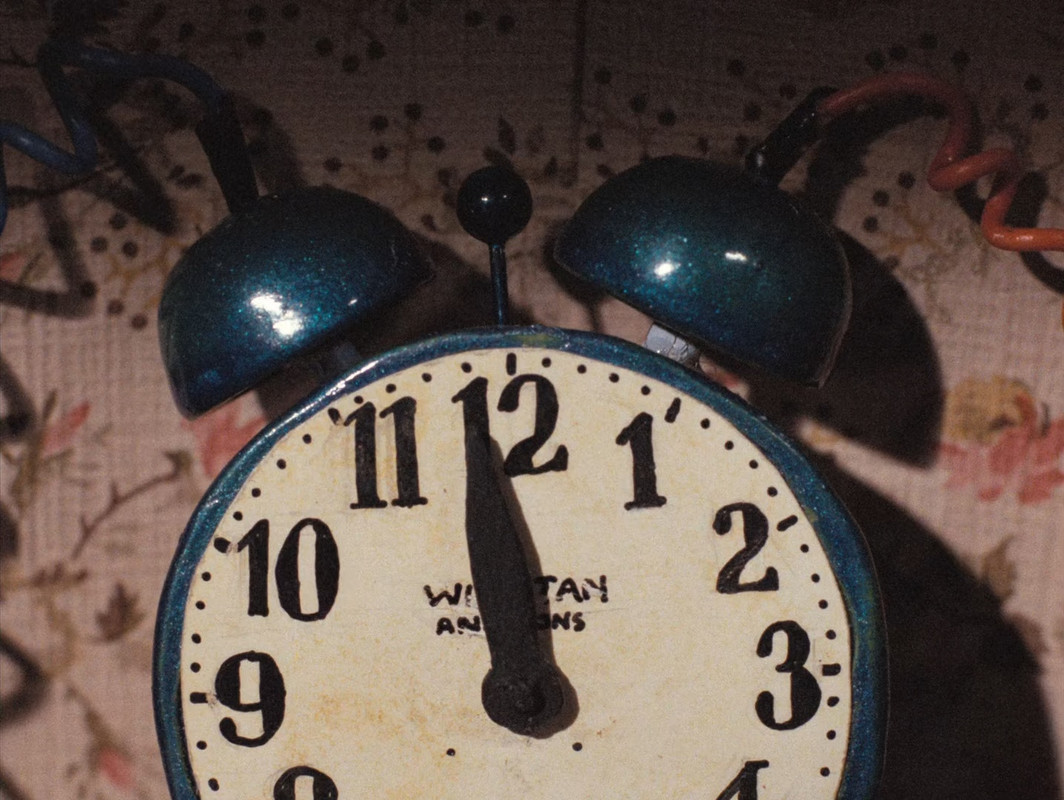 A Grand Day Out (1989) (1080p x265 10bit Tigole).mkv_snapshot_20