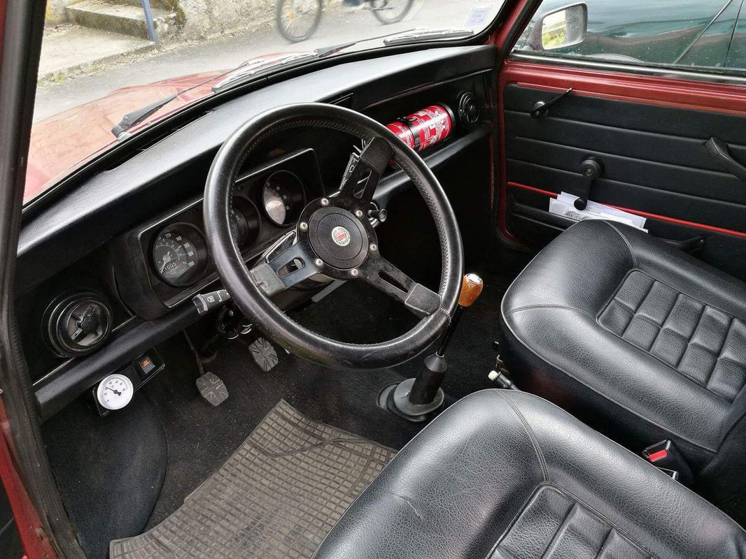 FA4C1A9B-ECDE-4052-A6E8-0109ED15D08F