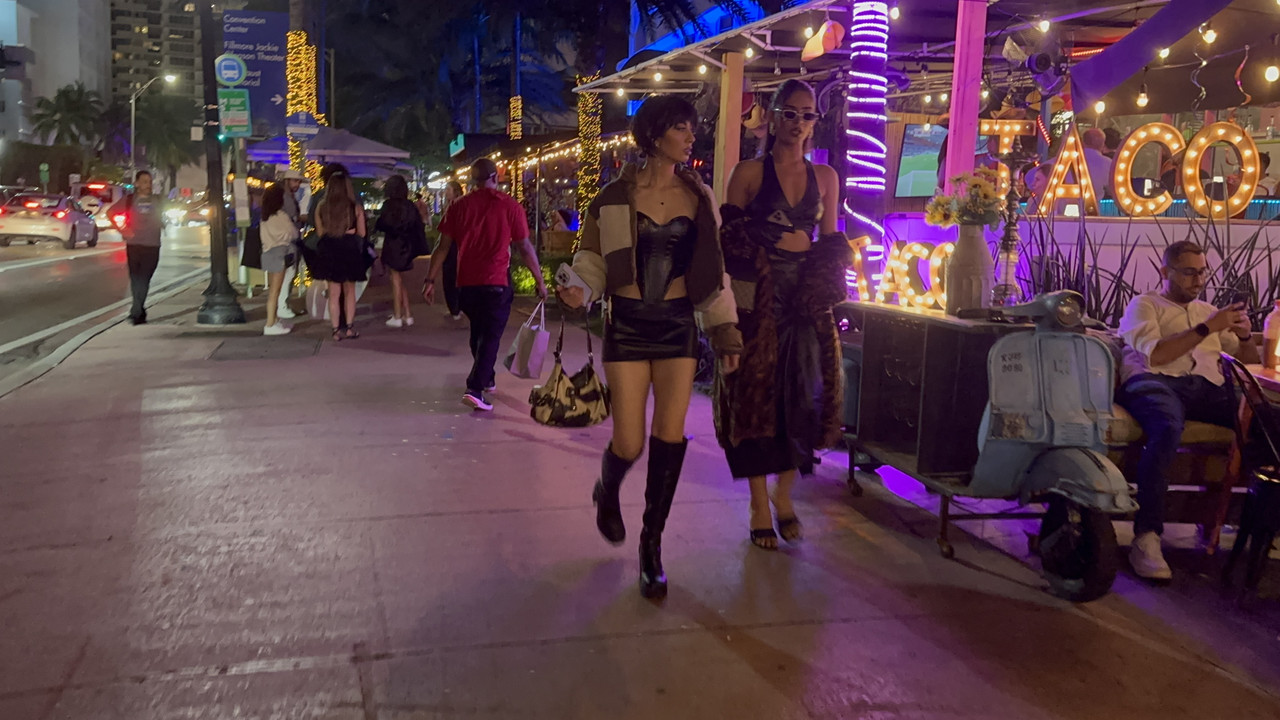 927AF24D-3D73-4253-87B9-35D94FF5C618