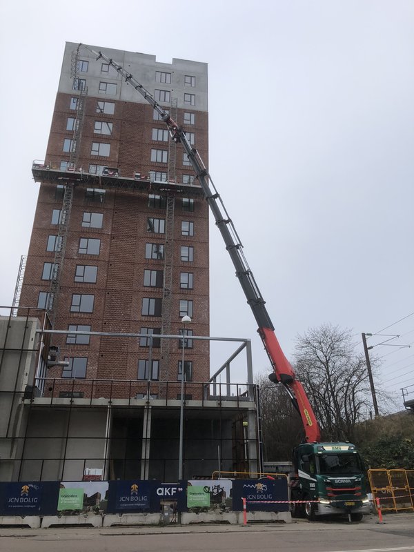 666B2271-D266-43C3-B442-41C2A61038DA